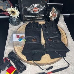Harley-Davidson Black Heated Riding Gloves